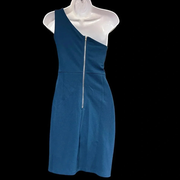 NWT Caracilia One Shoulder Dress - Size Large, Blue - Picture 2 of 3